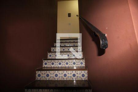 Escada de casa à venda com 3 quartos, 150m² em Jardim Prudência, São Paulo