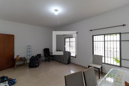 Casa à venda com 350m², 3 quartos e 4 vagasSala de Estar