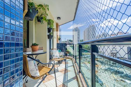 Varanda da Sala de apartamento para alugar com 4 quartos, 164m² em Vila Suzana, São Paulo