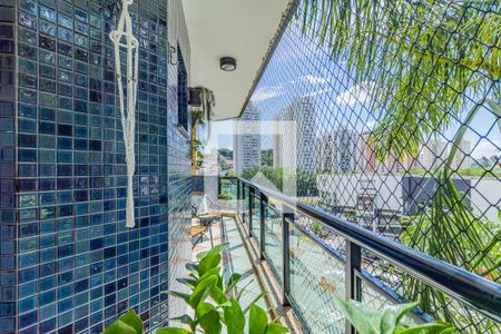Varanda da Sala de apartamento para alugar com 4 quartos, 164m² em Vila Suzana, São Paulo