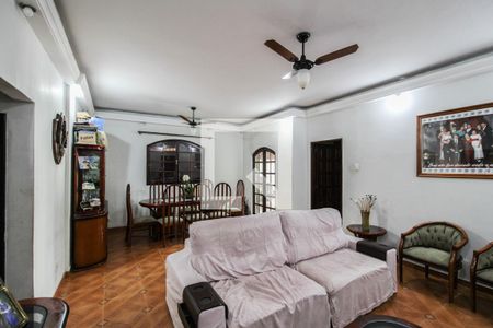 Sala de casa para alugar com 3 quartos, 365m² em Centro, Nilópolis