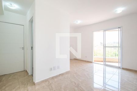 Sala de apartamento para alugar com 2 quartos, 51m² em Quitaúna, Osasco