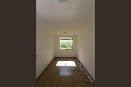 Sala de apartamento para alugar com 2 quartos, 50m² em Parque Sao Rafael, São Paulo