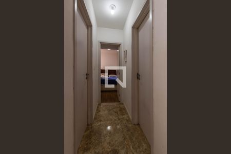 Corredor de apartamento para alugar com 2 quartos, 82m² em Vila Prudente, São Paulo