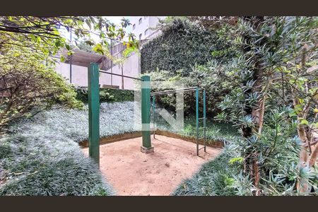 Apartamento para alugar com 300m², 3 quartos e 4 vagas Apartamento para alugar com 300m², 3 quartos e 4 vagasÁrea comum