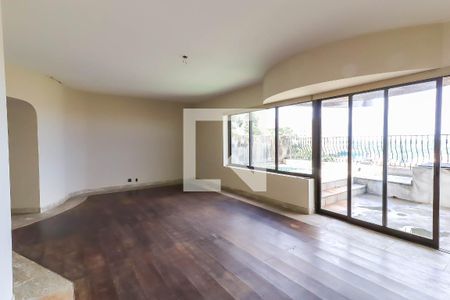 Apartamento para alugar com 300m², 3 quartos e 4 vagas Apartamento para alugar com 300m², 3 quartos e 4 vagasSala