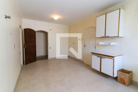 Apartamento para alugar com 300m², 3 quartos e 4 vagas Apartamento para alugar com 300m², 3 quartos e 4 vagasCozinha