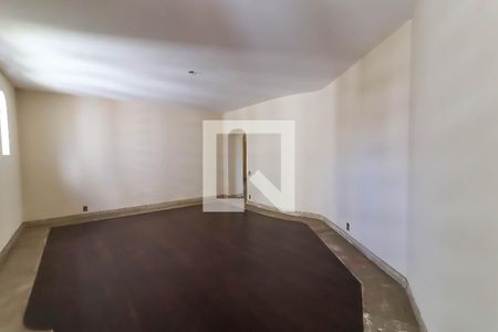 Apartamento para alugar com 300m², 3 quartos e 4 vagas Apartamento para alugar com 300m², 3 quartos e 4 vagasSala de TV