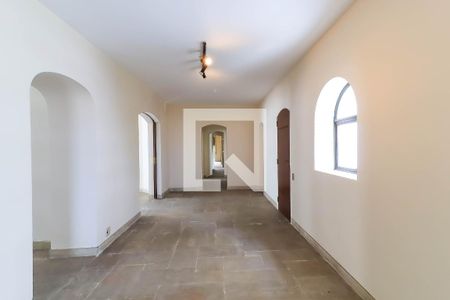 Apartamento para alugar com 300m², 3 quartos e 4 vagas Apartamento para alugar com 300m², 3 quartos e 4 vagasHall de Entrada