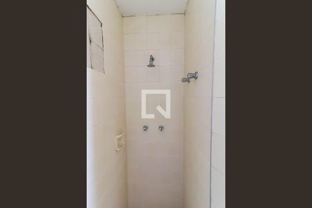 Apartamento para alugar com 300m², 3 quartos e 4 vagas Apartamento para alugar com 300m², 3 quartos e 4 vagasBanheiro da Suíte 1