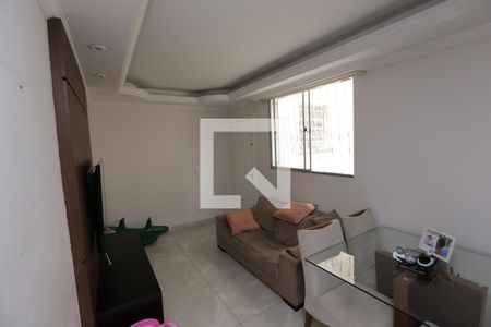 Sala de apartamento à venda com 2 quartos, 57m² em Cabral, Contagem