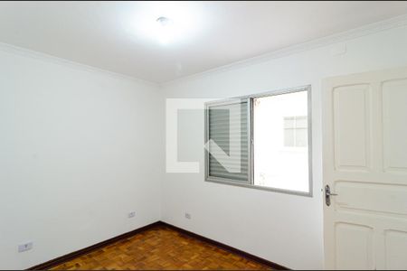 Quarto 2 de casa para alugar com 2 quartos, 100m² em Vila Fachini, São Paulo