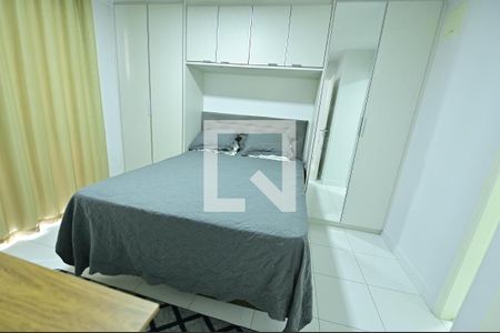 Studio de kitnet/studio para alugar com 1 quarto, 40m² em Jardim Goiás, Goiânia