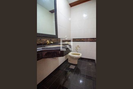 Lavabo de apartamento à venda com 4 quartos, 222m² em Tijuca, Rio de Janeiro