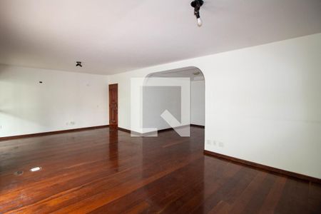 Sala de apartamento à venda com 4 quartos, 222m² em Tijuca, Rio de Janeiro