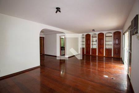 Sala de apartamento à venda com 4 quartos, 222m² em Tijuca, Rio de Janeiro