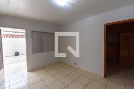 Sala de casa para alugar com 2 quartos, 100m² em Setor Coimbra, Goiânia