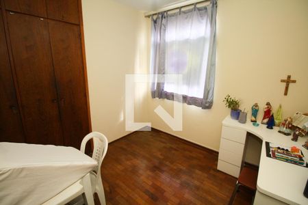 Quarto de apartamento à venda com 4 quartos, 143m² em Santa Efigênia, Belo Horizonte