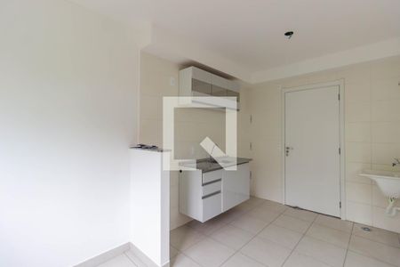 Sala e Cozinha de apartamento à venda com 2 quartos, 32m² em Jardim Celeste, São Paulo