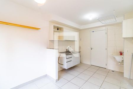 Cozinha de apartamento para alugar com 2 quartos, 32m² em Jardim Celeste, São Paulo