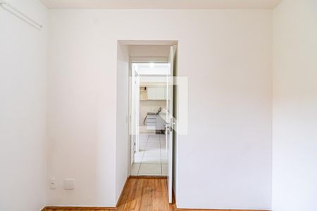 Quarto 01 de apartamento para alugar com 2 quartos, 32m² em Jardim Celeste, São Paulo