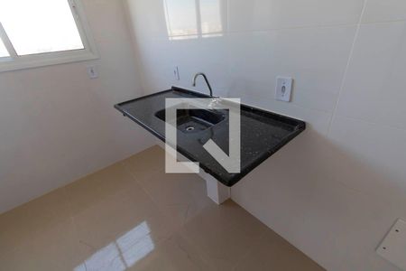 Cozinha e Área de Serviço de apartamento à venda com 2 quartos, 39m² em Vila Guilhermina, São Paulo