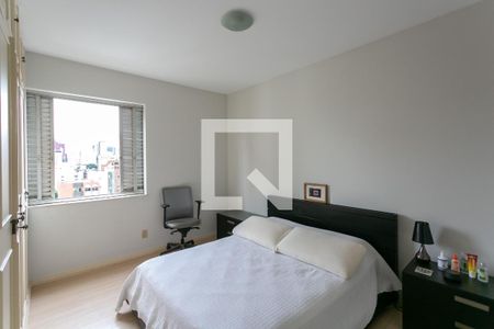 Quarto 2 de apartamento para alugar com 4 quartos, 190m² em Santo Antônio, Belo Horizonte