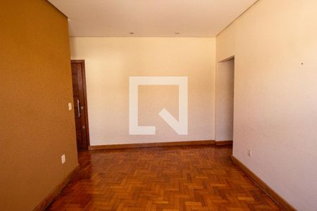 Sala de apartamento para alugar com 2 quartos, 70m² em Jardim Guanabara, Rio de Janeiro