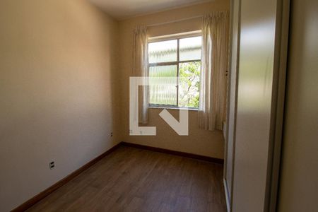 Quarto 1 de apartamento para alugar com 2 quartos, 70m² em Jardim Guanabara, Rio de Janeiro