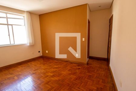 Sala de apartamento para alugar com 2 quartos, 70m² em Jardim Guanabara, Rio de Janeiro