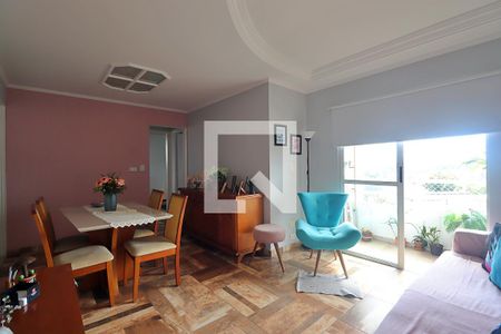 Sala de apartamento para alugar com 2 quartos, 64m² em Vila Alto de Santo Andre, Santo André