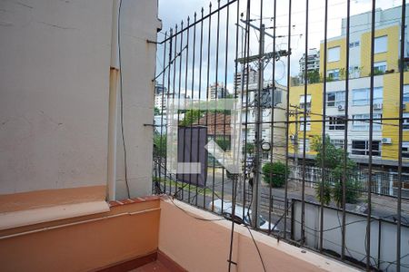 Suíte - Vista de apartamento para alugar com 3 quartos, 110m² em Floresta, Porto Alegre