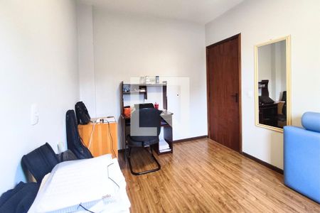 Quarto 2 de apartamento para alugar com 2 quartos, 80m² em Alto da Rua Xv, Curitiba