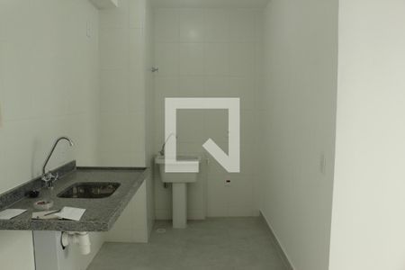 Sala/Cozinha/Área de Serviço de apartamento para alugar com 2 quartos, 34m² em Jardim Taquaral, São Paulo