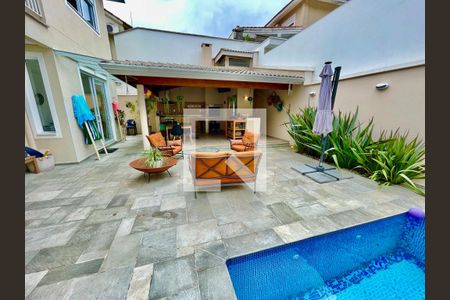 Casa de condomínio à venda com 350m², 4 quartos e 4 vagas