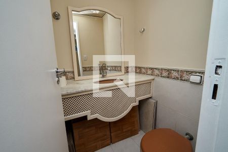 Lavabo de apartamento para alugar com 3 quartos, 95m² em Praça da Bandeira, Rio de Janeiro