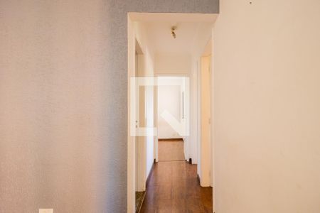 Corredor de apartamento para alugar com 3 quartos, 78m² em Jardim Caboré, São Paulo