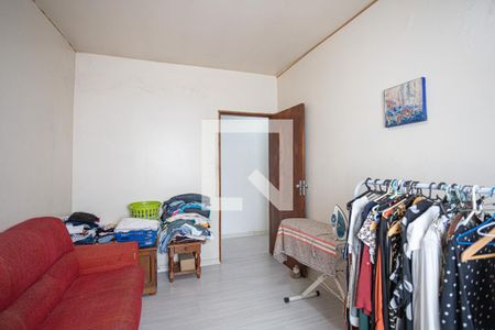 Casa à venda com 200m², 4 quartos e 5 vagas Casa à venda com 200m², 4 quartos e 5 vagasQuarto 3