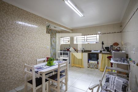 Cozinha de casa à venda com 4 quartos, 200m² em Vila Quitauna, Osasco