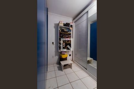 Closet da suíte de casa para alugar com 4 quartos, 250m² em Jardim Santa Efigenia, São Paulo