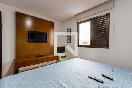 Suíte de apartamento à venda com 3 quartos, 90m² em Vila Paiva, São Paulo
