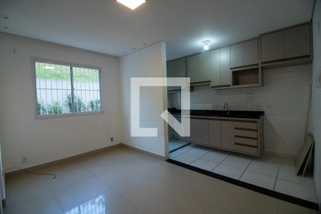 Sala 1 de apartamento para alugar com 1 quarto, 50m² em Parque Reboucas, São Paulo