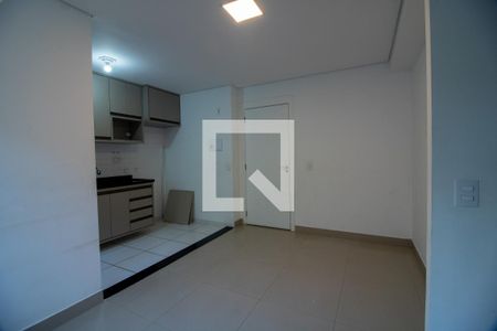 Sala 1 de apartamento para alugar com 1 quarto, 50m² em Parque Reboucas, São Paulo