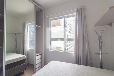 Quarto de apartamento para alugar com 1 quarto, 34m² em Centro, Curitiba