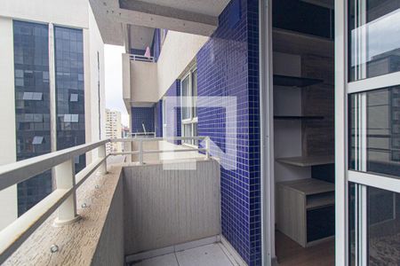 Sacada de apartamento para alugar com 1 quarto, 34m² em Centro, Curitiba