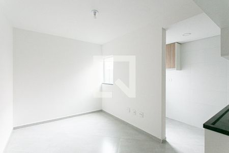 Sala de apartamento para alugar com 2 quartos, 40m² em Vila Ré, São Paulo