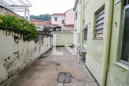 Vista do Quarto 1 de apartamento para alugar com 2 quartos, 54m² em Vila Isabel, Rio de Janeiro