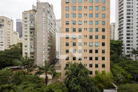 Sala - Vista de apartamento para alugar com 3 quartos, 140m² em Cerqueira César, São Paulo