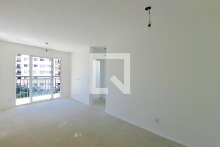 Sala de apartamento à venda com 2 quartos, 48m² em Del Castilho, Rio de Janeiro