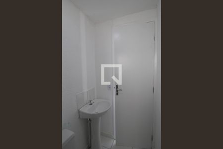 Banheiro da Suíte de apartamento para alugar com 2 quartos, 49m² em Recreio Marajoara, Sorocaba